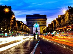 Париж в огнях – Волшебные иллюминации